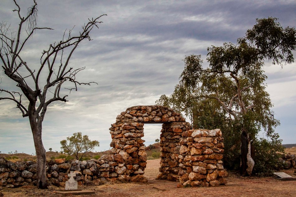 Old Halls Creek (yes, the town was moved at some stage) has vestiges of some of the original buildings, and the original cemetery which has some sad stories to tell.